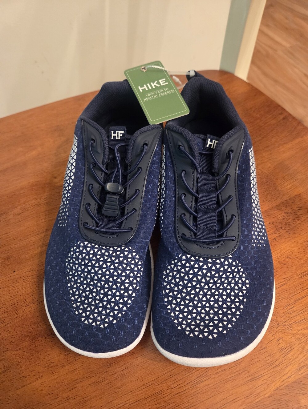 Hike Footwear Cloud Series Ergonomic Support Barefoot sneaker M5.5 W7.5 - Picture 2 of 8